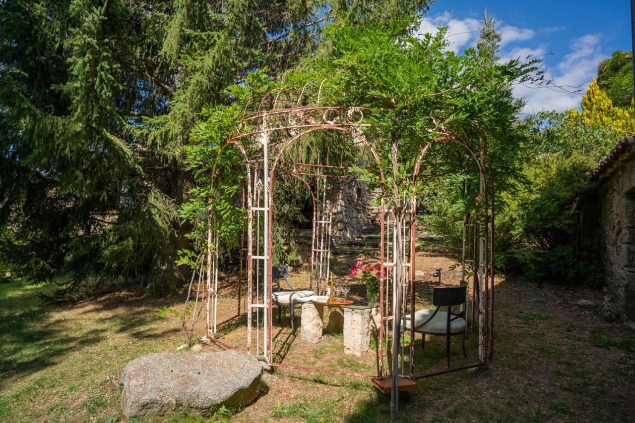 Posada Real La Casa De Arriba Navarredonda de Gredos Pokoj fotografie