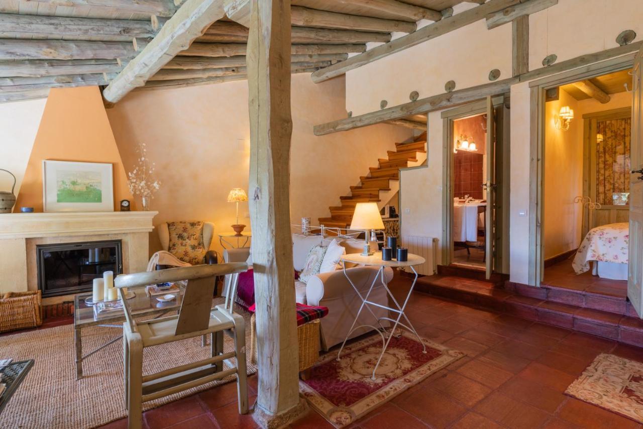 Posada Real La Casa De Arriba Navarredonda de Gredos Pokoj fotografie