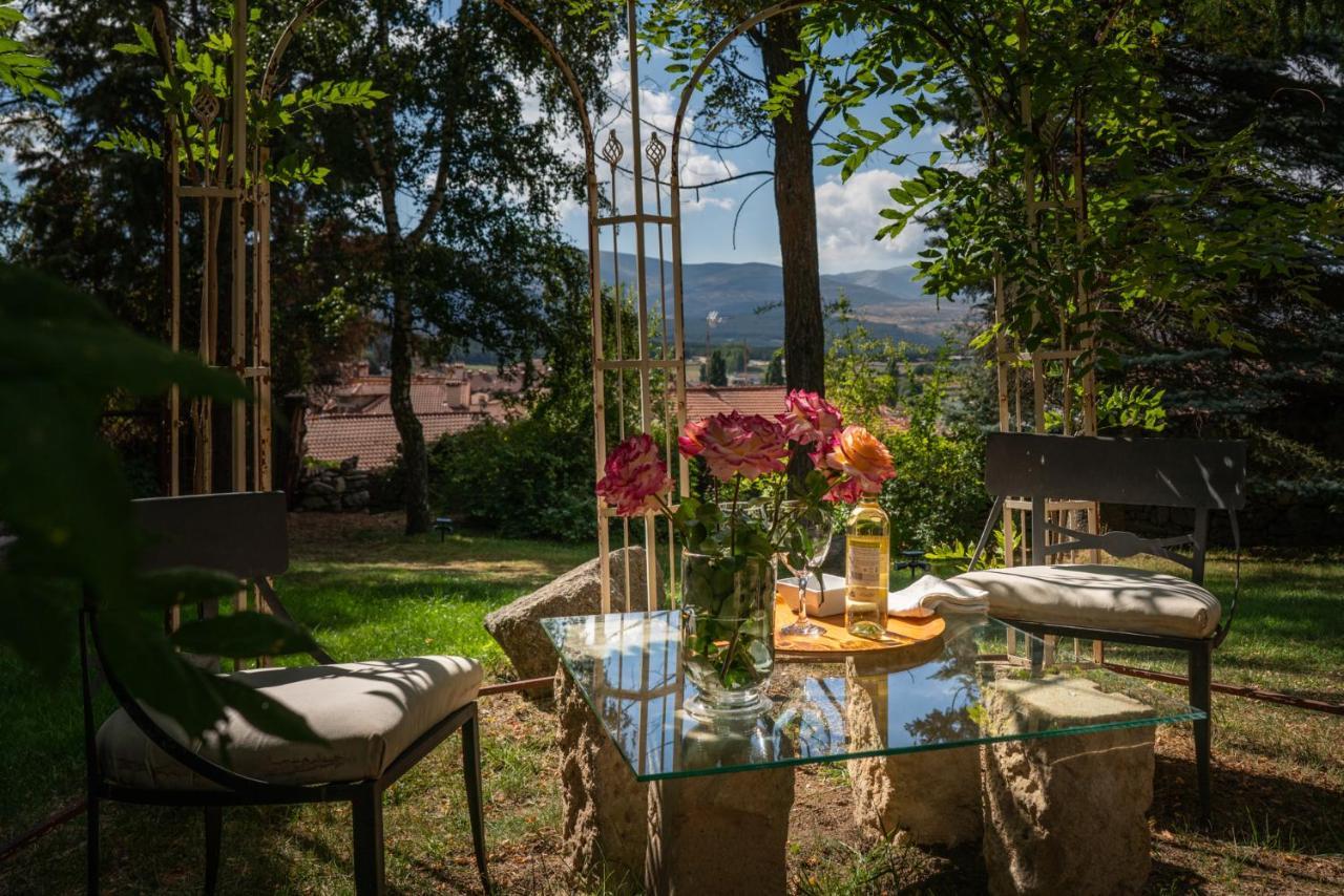 Posada Real La Casa De Arriba Navarredonda de Gredos Pokoj fotografie